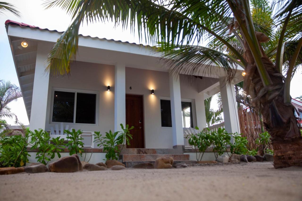 Ceiba Beach Resort Maya Beach Exterior photo