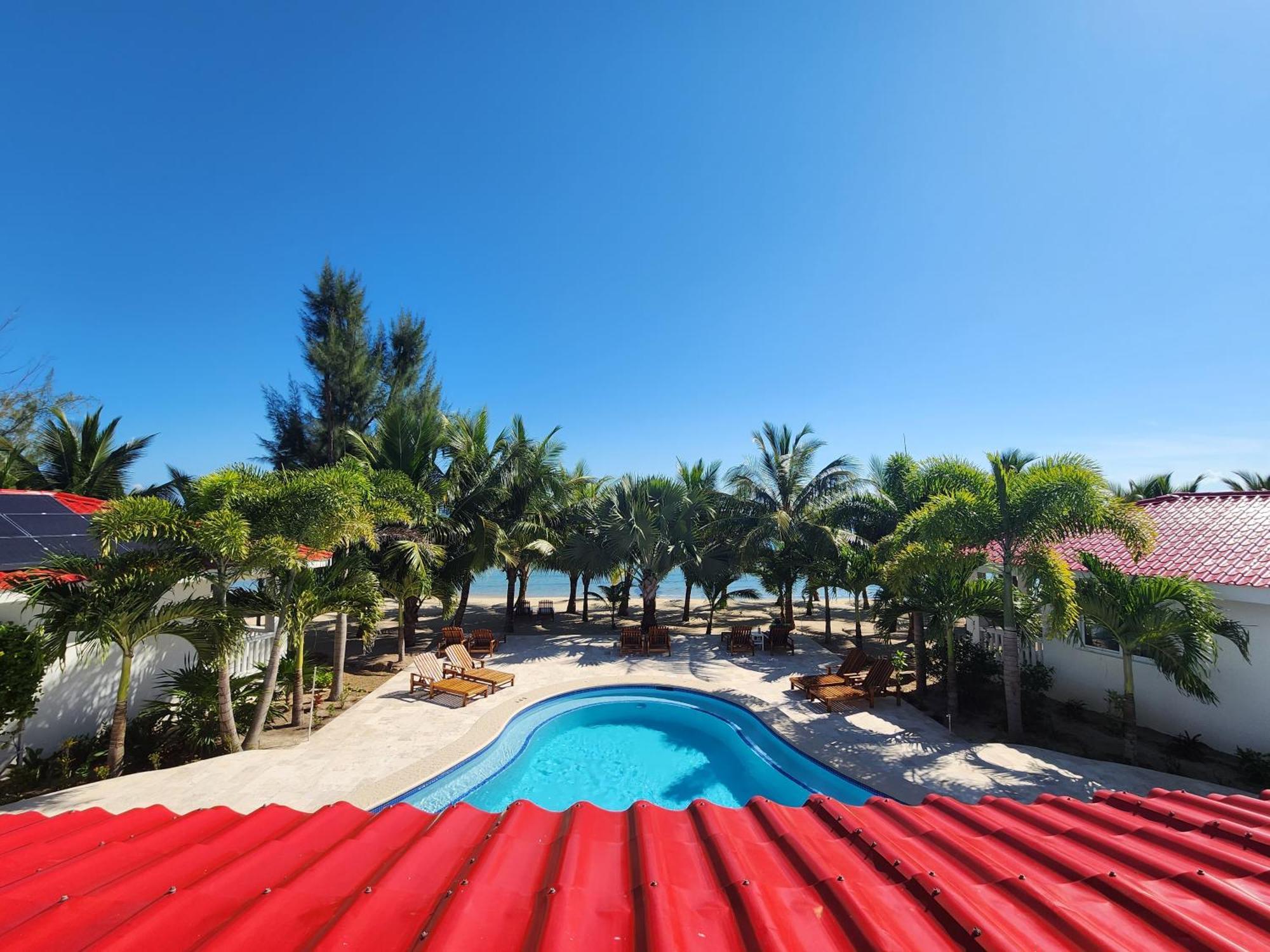 Ceiba Beach Resort Maya Beach Exterior photo