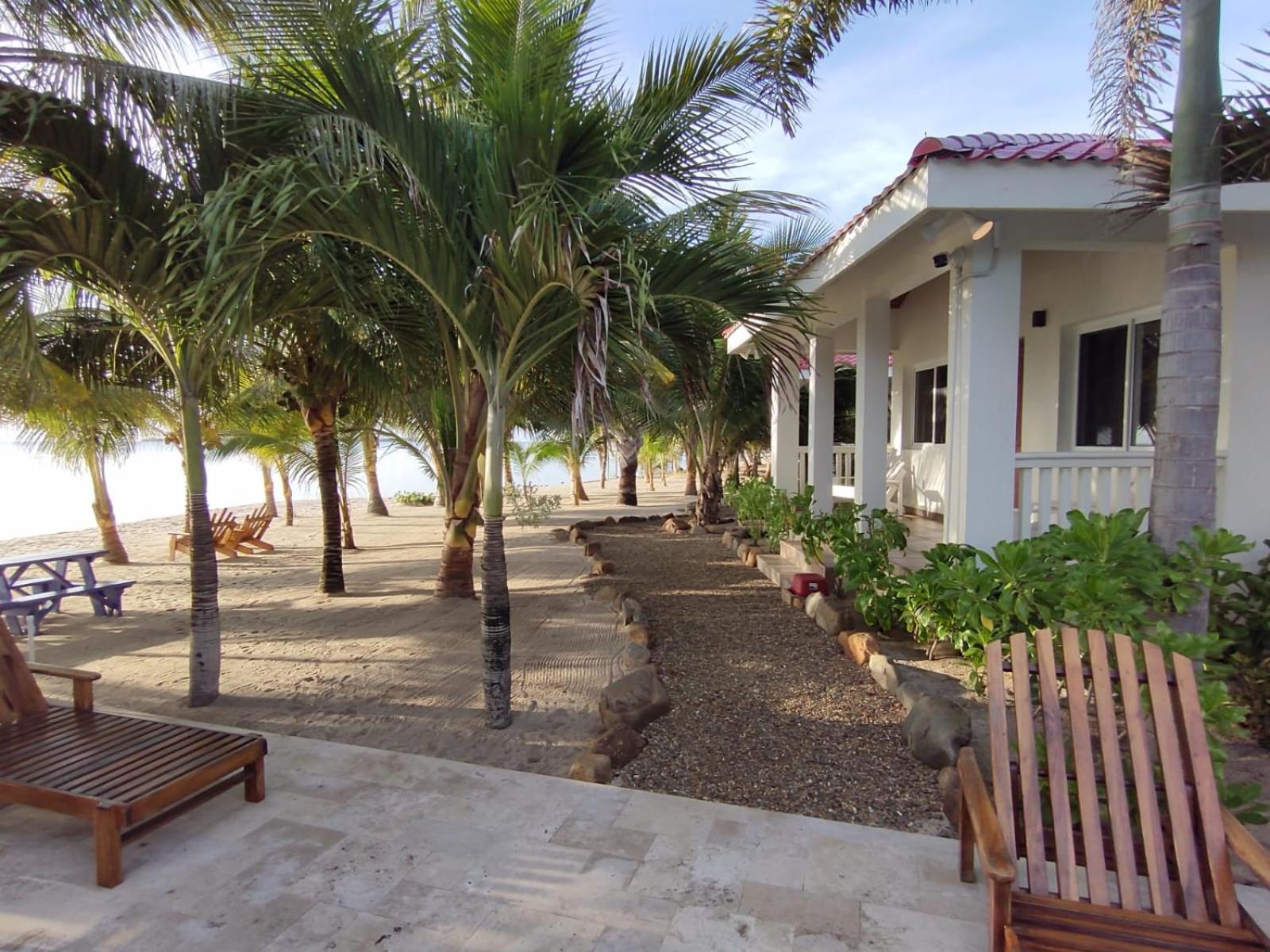 Ceiba Beach Resort Maya Beach Exterior photo