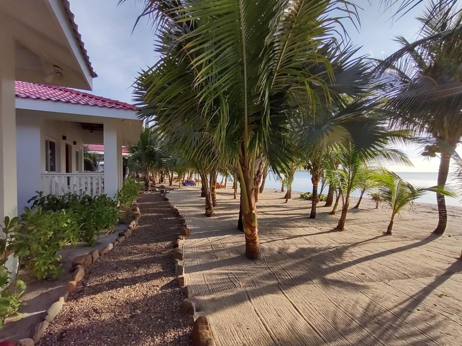 Ceiba Beach Resort Maya Beach Exterior photo